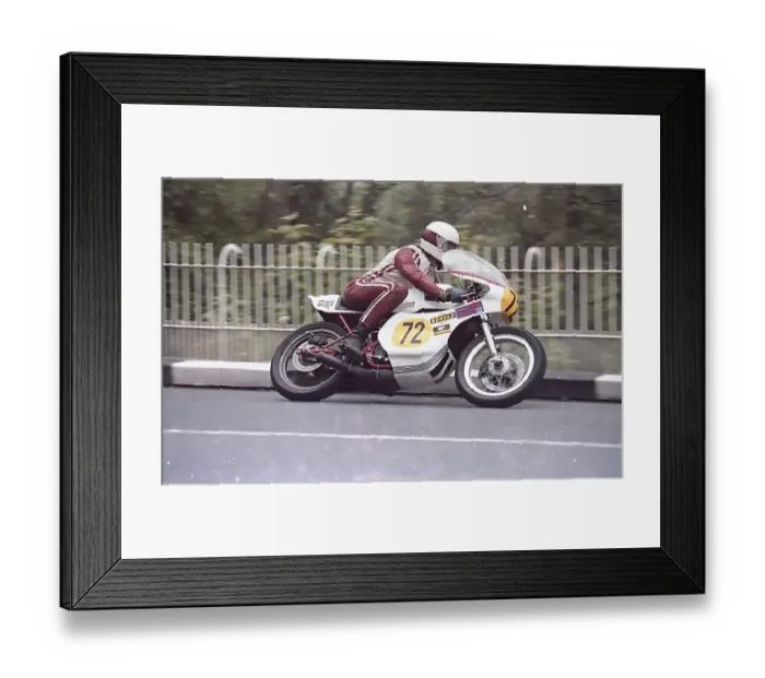 Framed Print : Bill Ingham (Yamaha) at Braddan Bridge Framed Print : Bill Ingham (Yamaha) at Braddan Bridge