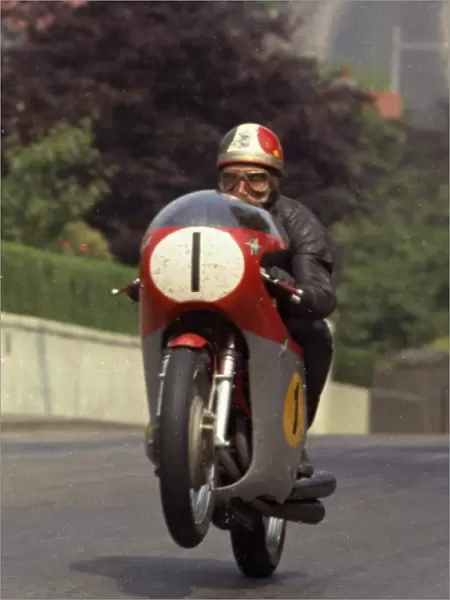 Giacomo Agostini (MV) on Agos Leap. Quarter Bridge Road, 1970 Senior TT