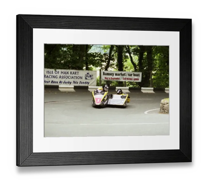 Framed Print : Dave Molyneux: 2004 Sidecar TT race A Framed Print : Dave Molyneux: 2004 Sidecar TT race A