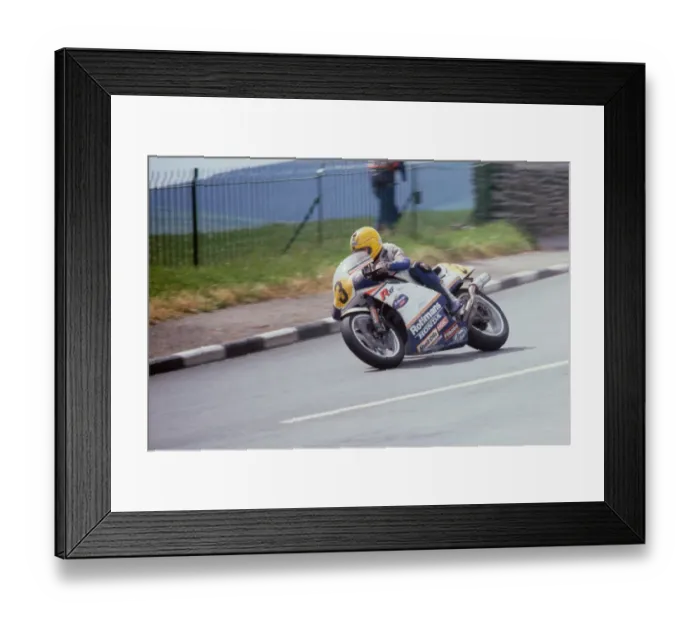 Framed Print : Joey at Signpost Corner, 1986 Senior TT Framed Print : Joey at Signpost Corner, 1986 Senior TT