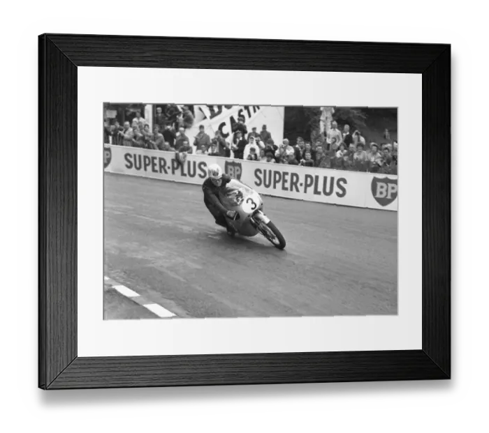 Framed Print : So nearly a Ton 250 lap. Bob McIntyre (Honda) 1961 Lightweight TT Framed Print : So nearly a Ton 250 lap. Bob McIntyre (Honda) 1961 Lightweight TT
