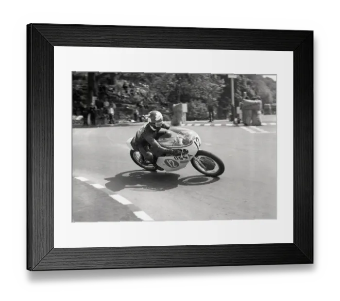 Framed Print : Spains finest: Santiago Herrero and Ossa Framed Print : Spains finest: Santiago Herrero and Ossa