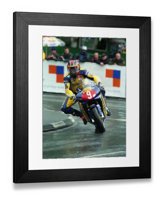 Framed Print : David Jefferies at Quarter Bridge, 2000 Production TT Framed Print : David Jefferies at Quarter Bridge, 2000 Production TT