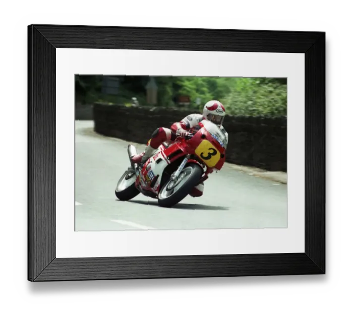 Framed Print : Brian Reid at Braddan Bridge: 1990 Supersport 600 TT Framed Print : Brian Reid at Braddan Bridge: 1990 Supersport 600 TT