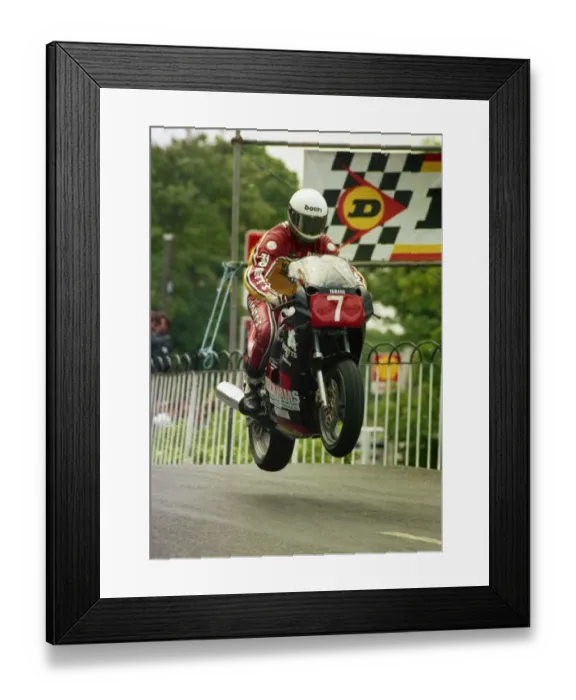 Framed Print : Dave Leach at Ballaugh Bridge: 1988 Production Class A TT Framed Print : Dave Leach at Ballaugh Bridge: 1988 Production Class A TT