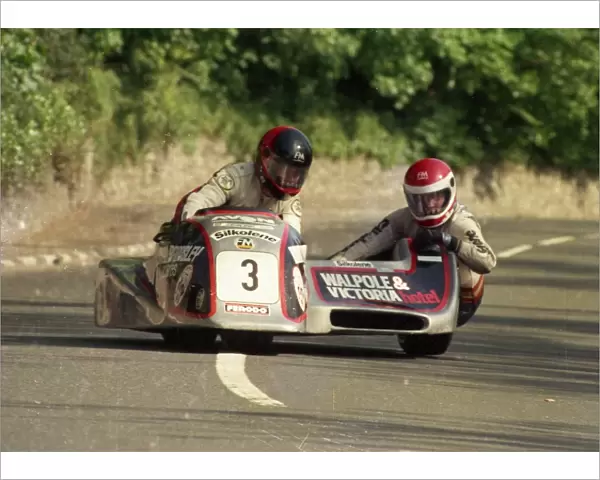 Mick Boddice & Don Williams (Yamaha) 1987 Sidecar TT