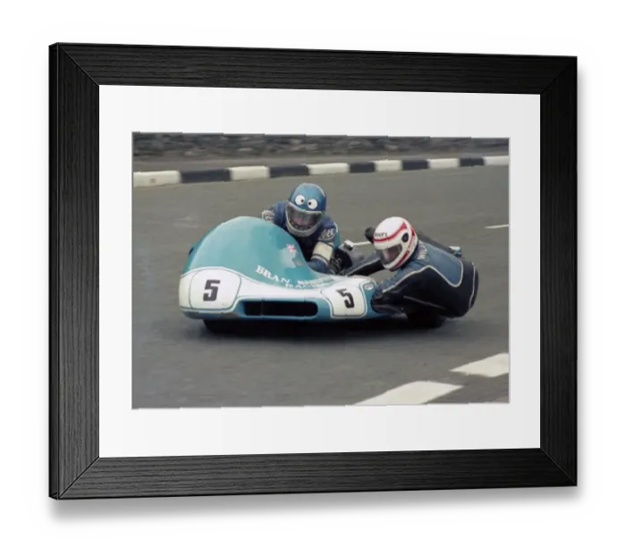 Framed Print : Nigel Rollason and Donny Williams at Union Mills: 1986 Sidecar Race B Framed Print : Nigel Rollason and Donny Williams at Union Mills: 1986 Sidecar Race B