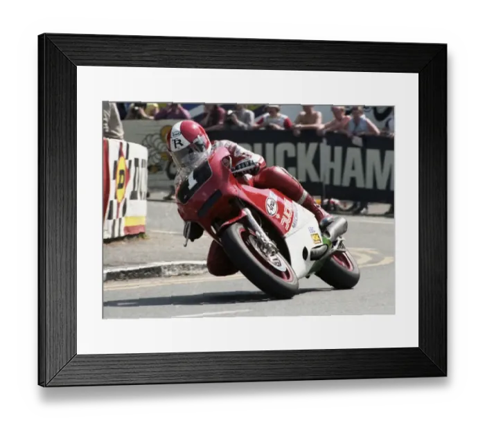 Framed Print : Tony Rutter at Quarter Bridge: 1985 Formula 2 TT Framed Print : Tony Rutter at Quarter Bridge: 1985 Formula 2 TT