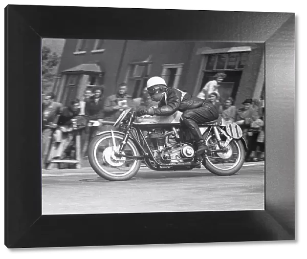 Ernie Barrett on Bray Hill_ 1953 Lightweight TT