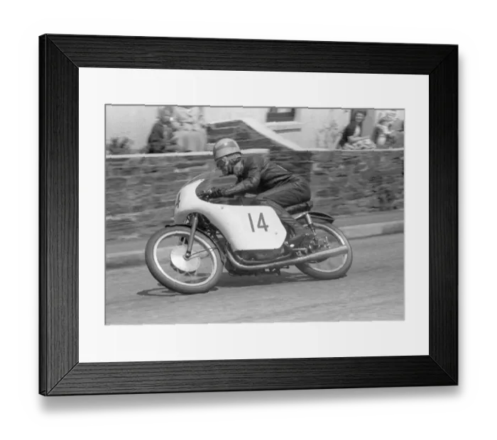 Framed Print : Dave Chadwick at Nursery Bends: 1959 Ultra Lightweight TT Framed Print : Dave Chadwick at Nursery Bends: 1959 Ultra Lightweight TT