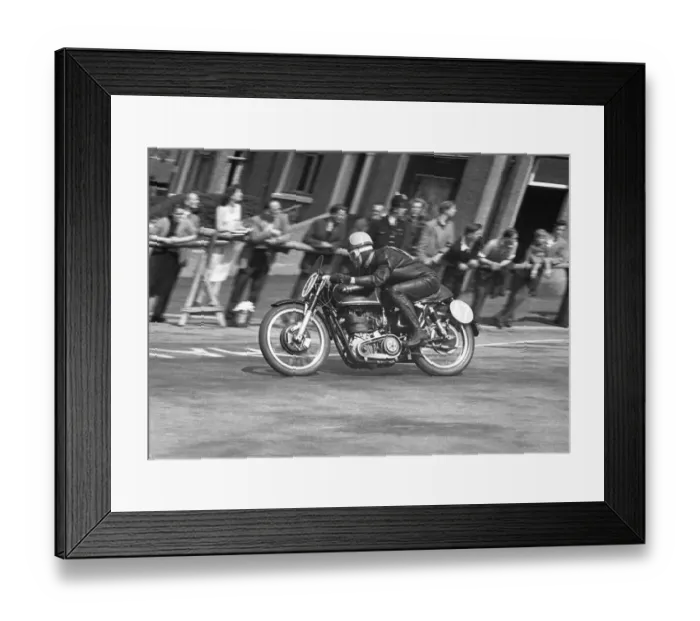 Framed Print : Harold Clark on Bray Hill: 1953 Junior TT Framed Print : Harold Clark on Bray Hill: 1953 Junior TT