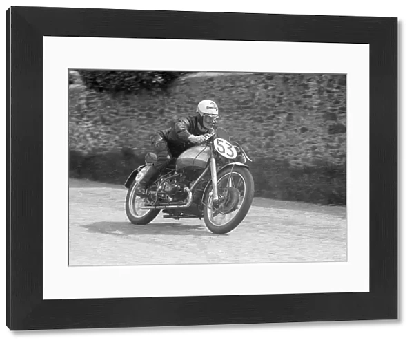 Don Chapman at Cronk ny Mona: 1954 Clubman Junior TT