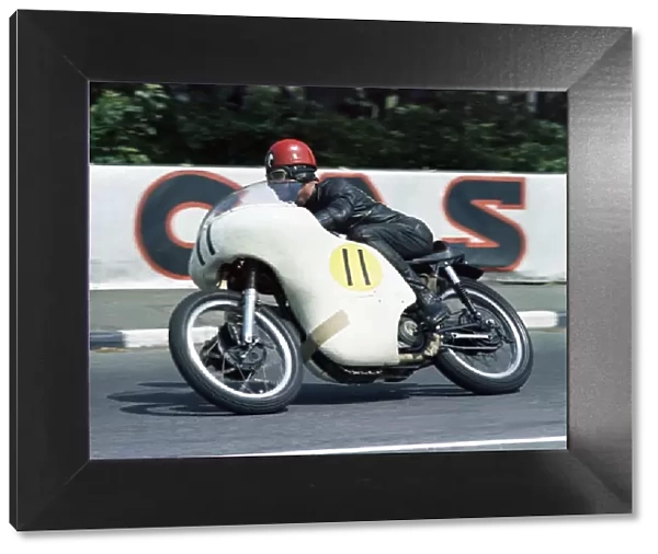 John Cooper at Quarter Bridge: 1967 Senior TT