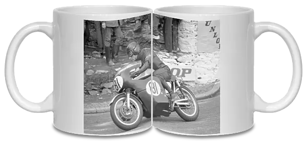 Kevin Cowley(Seeley) 1972 Senior TT