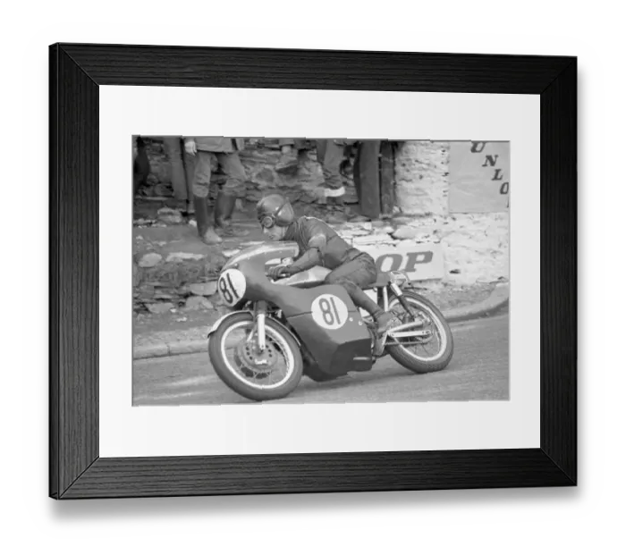 Framed Print : Kevin Cowley(Seeley) 1972 Senior TT Framed Print : Kevin Cowley(Seeley) 1972 Senior TT