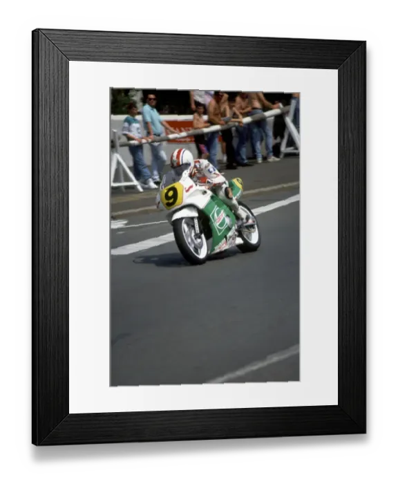 Framed Print : Phillip McCallen on Bray Hill: 1992 Supersport 600 TT