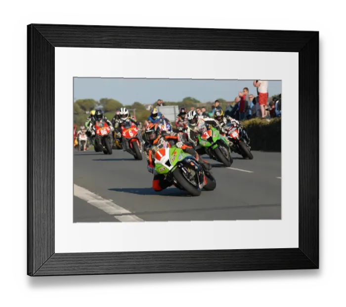 Framed Print : Ryan Farquhar at Ballakeighan: 2011 Southern 100 Framed Print : Ryan Farquhar at Ballakeighan: 2011 Southern 100