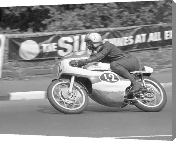 Michelle Duff at Quarter Bridge: 1966 Ultra Lightweight TT