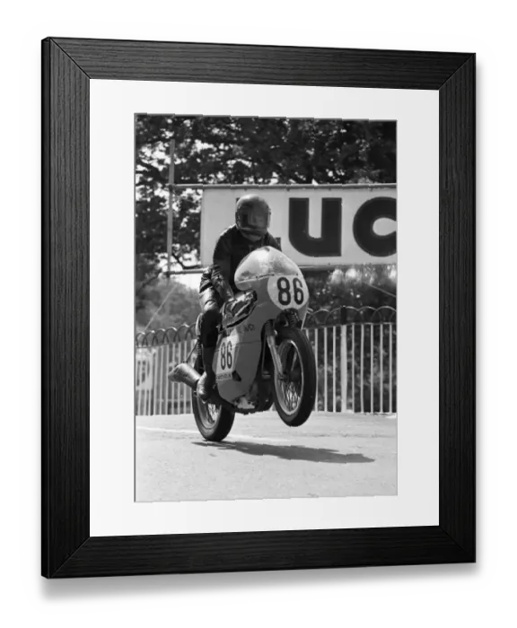 Framed Print : Derek Filler at Ballaugh Bridge: 1975 F750 TT Framed Print : Derek Filler at Ballaugh Bridge: 1975 F750 TT