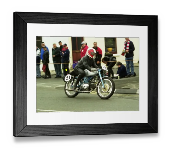 Framed Print : Augusto Farnetti leaving Parliament Square: 2000 Classic Parade Framed Print : Augusto Farnetti leaving Parliament Square: 2000 Classic Parade