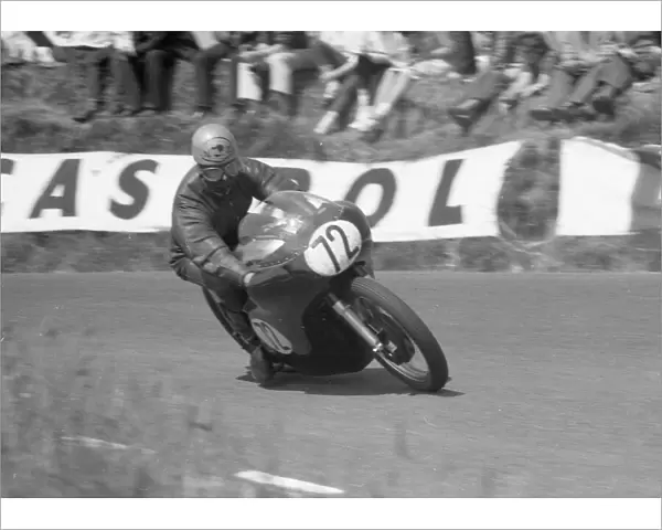 John Gabites at Signpost Corner: 1962 Senior TT
