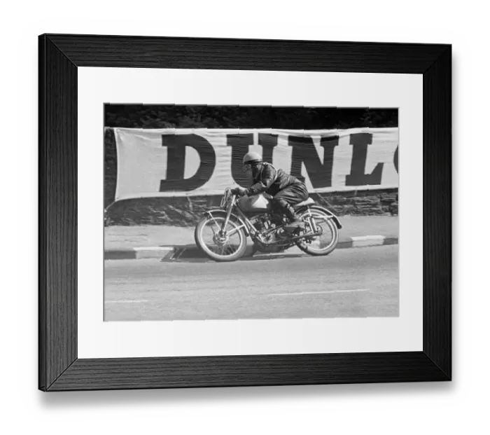 Framed Print : Howard Grindley at Braddan Bridge: 1951 Ultra Lightweight TT Framed Print : Howard Grindley at Braddan Bridge: 1951 Ultra Lightweight TT