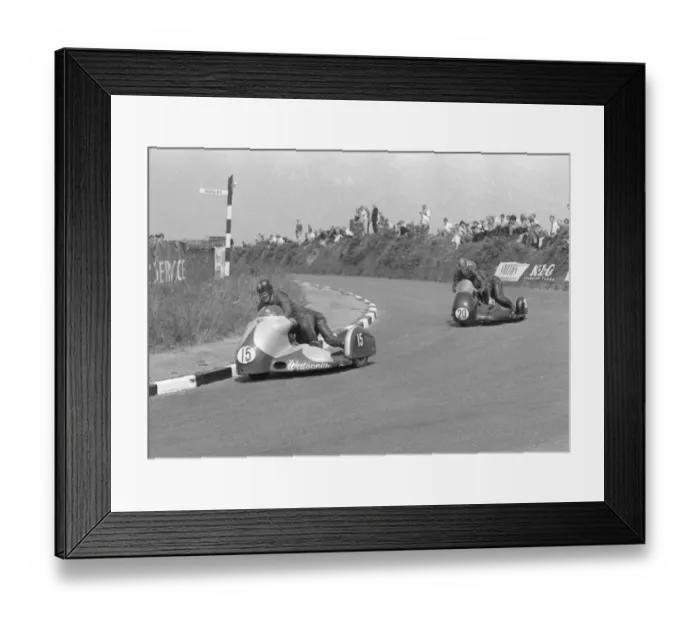 Framed Print : Brian Green at Signpost Corner: 1962 Sidecar TT Framed Print : Brian Green at Signpost Corner: 1962 Sidecar TT