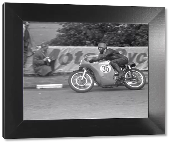 Jack Gow at Quarter Bridge: 1965 Senior TT