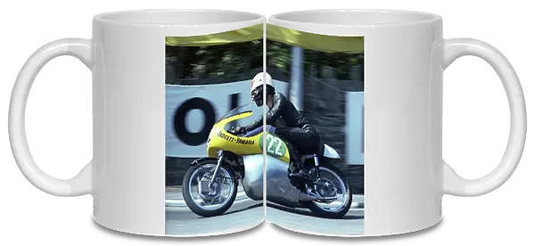 Terry Grotefeld (Padgett Yamaha) 1967 Lightweight TT
