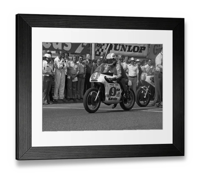 Framed Print : Alex George leaving the line; 1978 Formula One TT Framed Print : Alex George leaving the line; 1978 Formula One TT