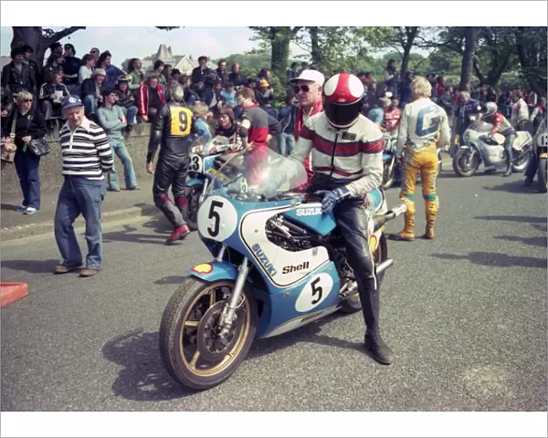 Billy Guthrie at the start: 1981 Classic TT