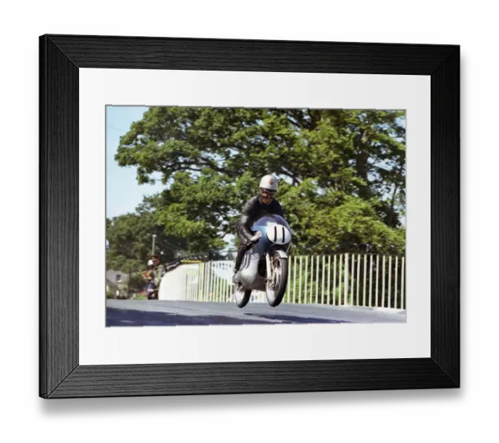Framed Print : Yoshimi Katayama (Suzuki) 1965 Ultra Lightweight TT Framed Print : Yoshimi Katayama (Suzuki) 1965 Ultra Lightweight TT