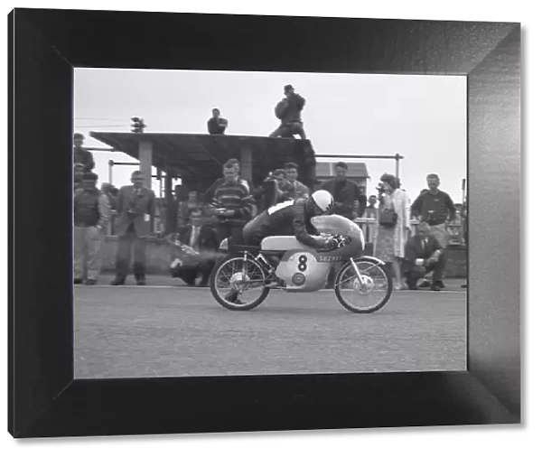 Japans first TT winner; Mitsuo Itoh (Suzuki) 1963 50cc TT