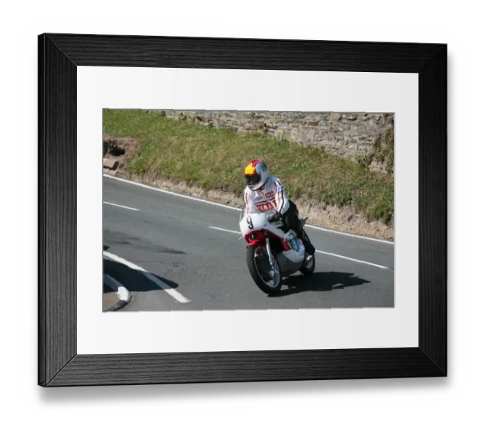 Framed Print : Michelle Duff (Yamaha) 2007 Classic Parade Lap