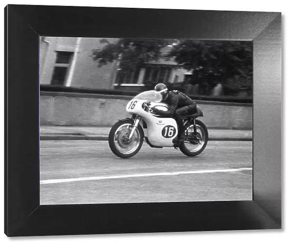 Mike Hailwood (Norton) 1959 Senior TT