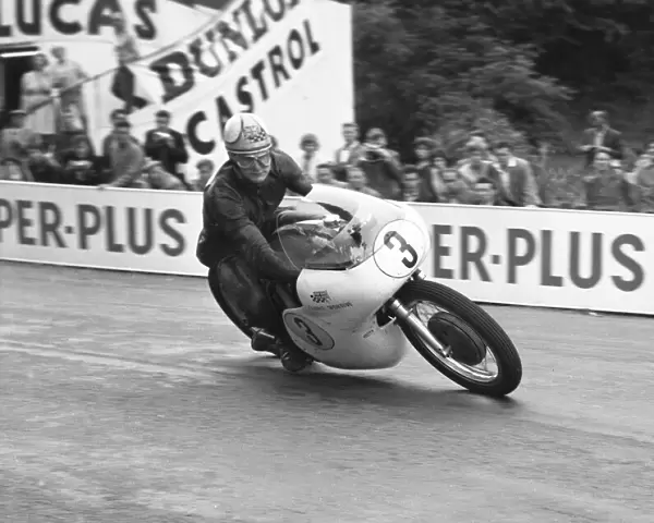 Mike Hailwood (Norton); 1961 Senior TT