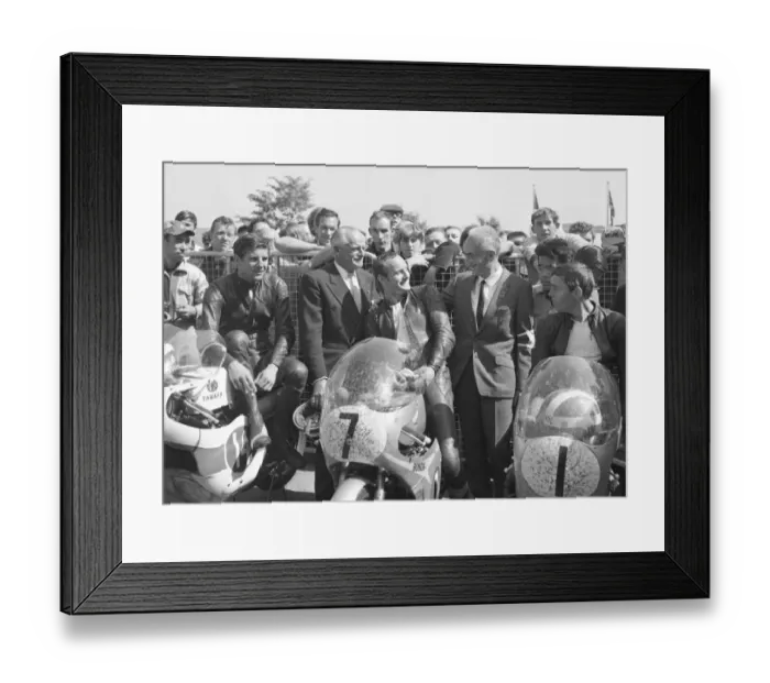 Framed Print : A record broken; 1967 Lightweight TT Framed Print : A record broken; 1967 Lightweight TT