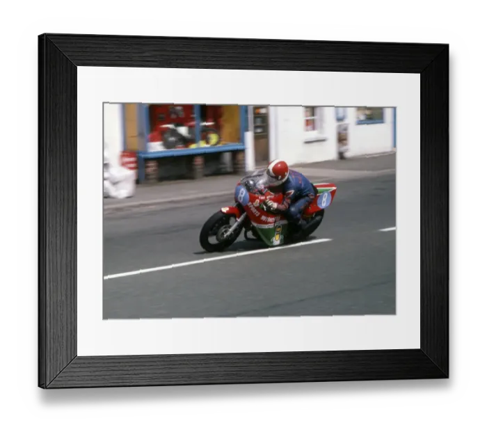 Framed Print : Tony Rutter (Ducati): 1981 Formula 2 TT Framed Print : Tony Rutter (Ducati): 1981 Formula 2 TT