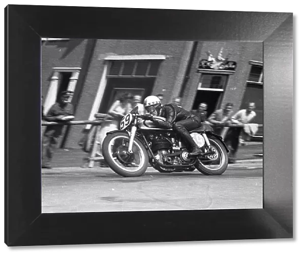 Ray Amm (Norton) on Bray Hill: 1953 Senior TT