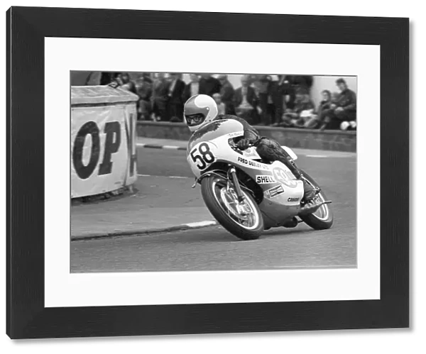 Bert Clark (Yamaha) 1971 Junior TT
