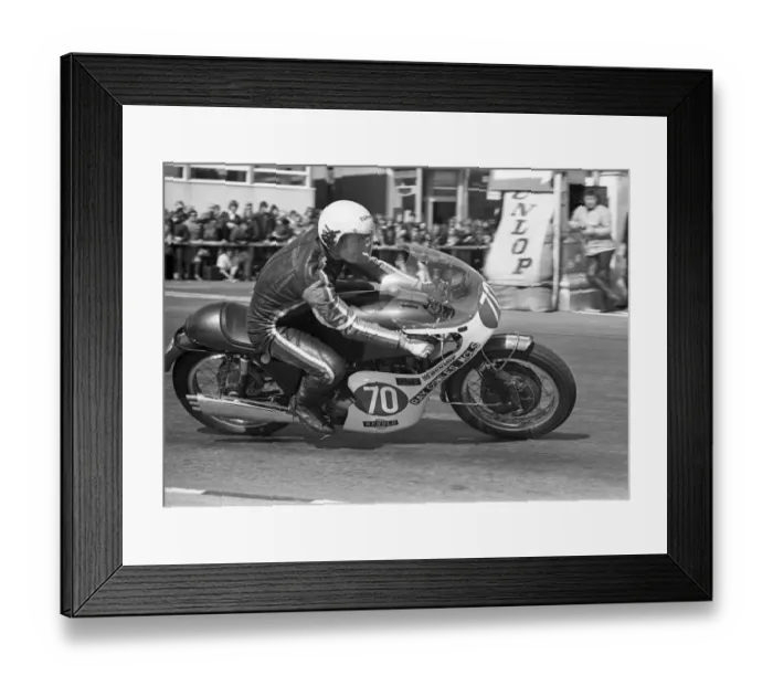 Framed Print : Selwyn Griffiths (Triumph) 1975 Production TT Framed Print : Selwyn Griffiths (Triumph) 1975 Production TT