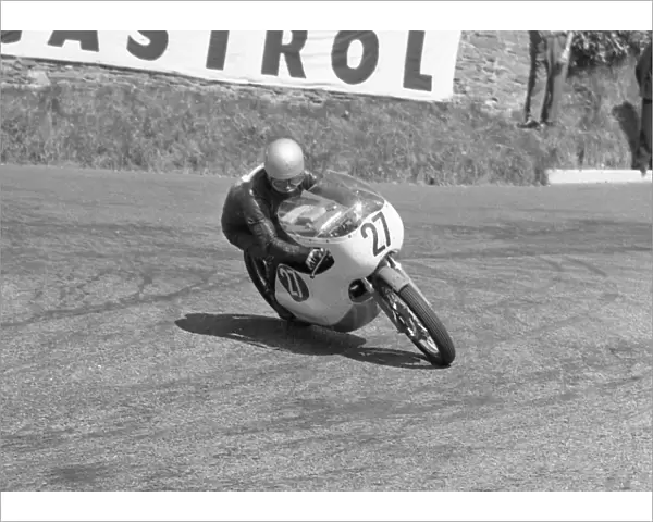 Hiroshi Hasegawa (Yamaha) 1963 Lightweight TT