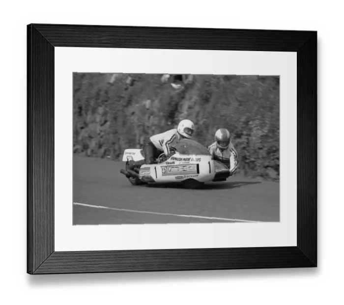Framed Print : Mac Hobson / Stuart Collins (Suzuki) 1977 Sidecar TT Framed Print : Mac Hobson / Stuart Collins (Suzuki) 1977 Sidecar TT
