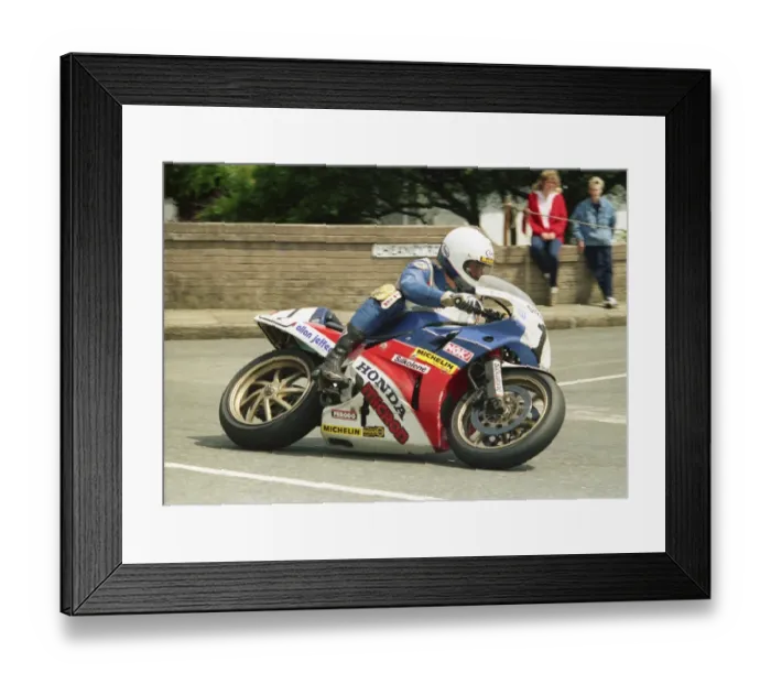 Framed Print : Nick Jefferies (Honda) 1988 Senior TT Framed Print : Nick Jefferies (Honda) 1988 Senior TT