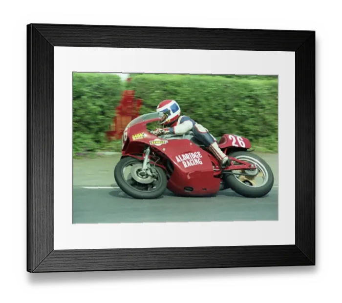 Framed Print : Mick Hunt (Kawasaki) 1983 Formula One TT Framed Print : Mick Hunt (Kawasaki) 1983 Formula One TT
