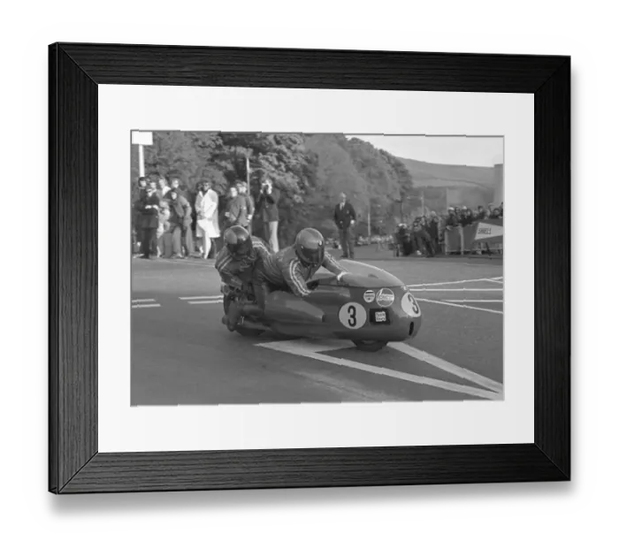 Framed Print : Heinz Luthringhauser / Hermann Hahn (BMW) 1973 750 Sidecar TT Framed Print : Heinz Luthringhauser / Hermann Hahn (BMW) 1973 750 Sidecar TT