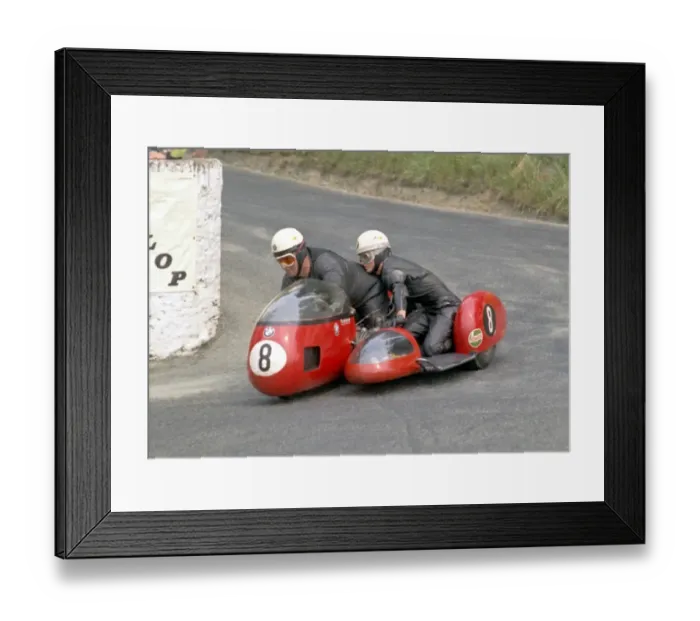 Framed Print : Heinz Luthringhauser / Hermann Hahn (BMW) 1970 Sidecar TT Framed Print : Heinz Luthringhauser / Hermann Hahn (BMW) 1970 Sidecar TT