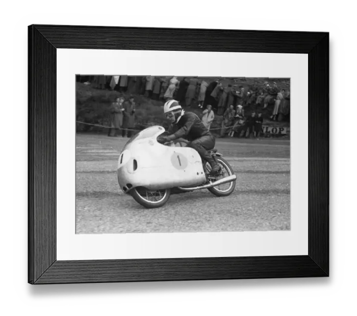 Framed Print : Bill Lomas (MV) 1955 Lightweight TT Framed Print : Bill Lomas (MV) 1955 Lightweight TT
