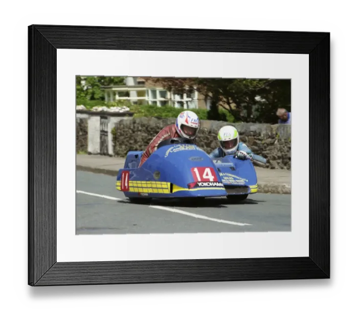 Framed Print : Pete Nuttall & Nick Crowe (Ireson Yamaha) 1996 Sidecar TT Framed Print : Pete Nuttall & Nick Crowe (Ireson Yamaha) 1996 Sidecar TT