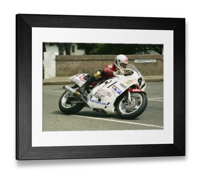 Framed Print : Richard Rose (Suzuki) 1988 Senior TT Framed Print : Richard Rose (Suzuki) 1988 Senior TT